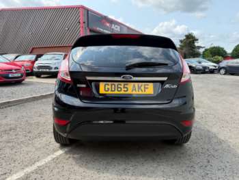 Used Ford Fiesta 2015 for sale - 74853936: Photo