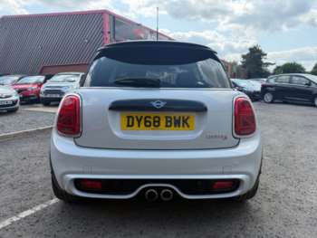 Used MINI Hatch 2018 for sale - 74915708: Photo