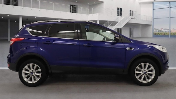 Used Ford Kuga 2016 for sale - 76266349: Photo 2