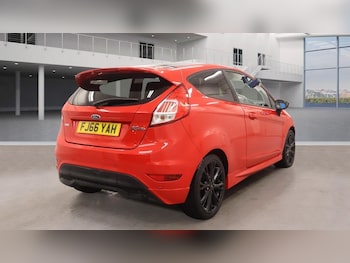 Used Ford Fiesta 2016 for sale - 76508768: Photo