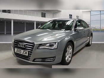 Audi - A8
