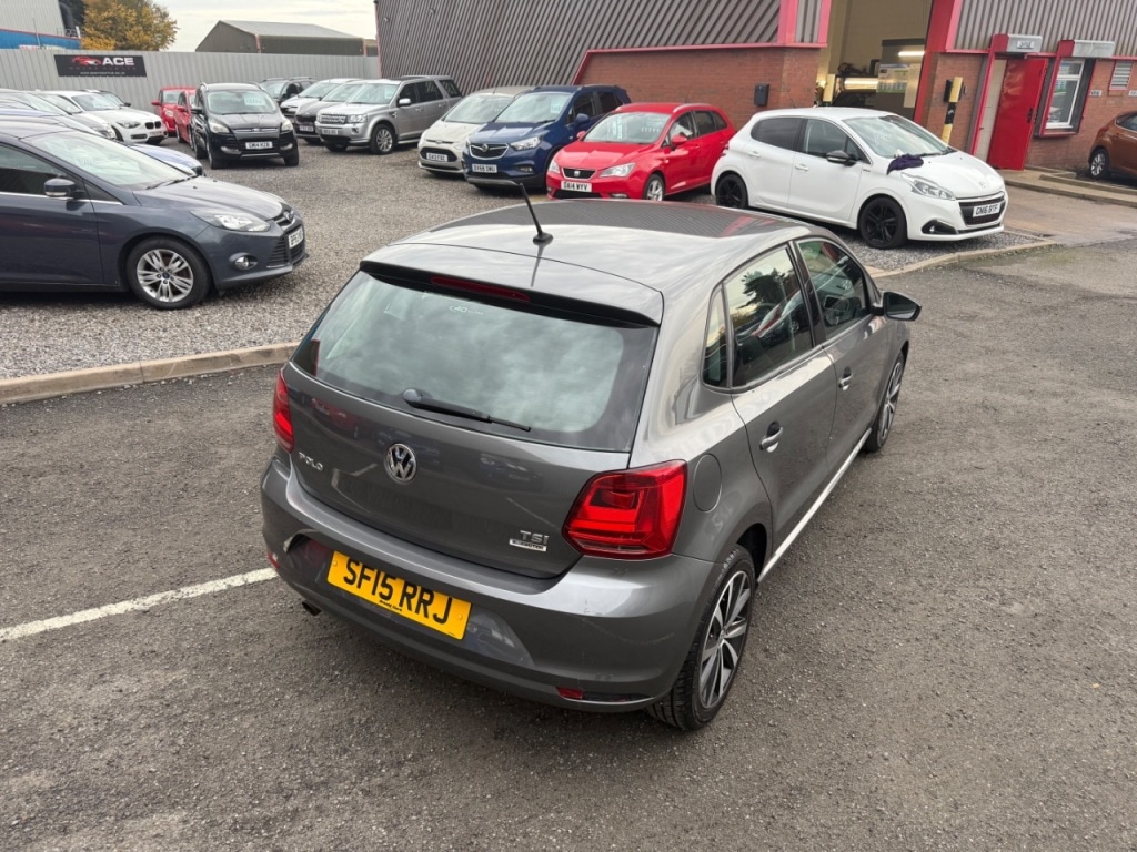 Used Volkswagen Polo 2015 for sale - 76469328: Photo 5