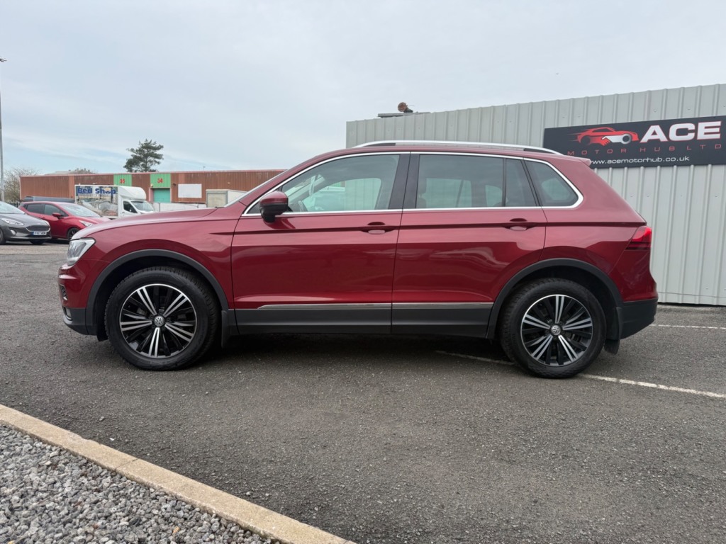 Used Volkswagen Tiguan 2018 for sale - 77901392: Photo 2
