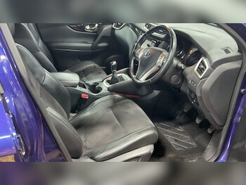 Used Nissan Qashqai 2017 for sale - 77341132: Photo