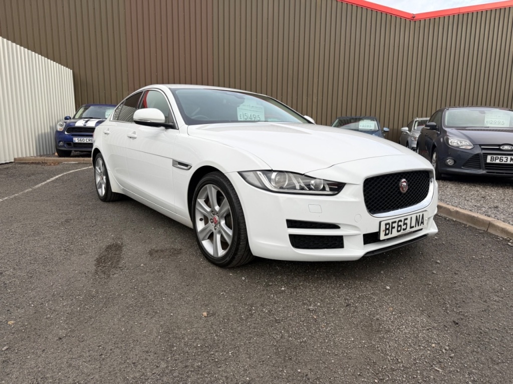 Used Jaguar XE 2015 for sale - 76266352: Photo 7