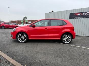 Used Volkswagen Polo 2016 for sale - 79063283: Photo