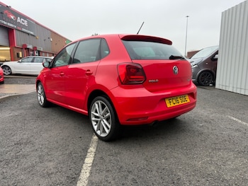 Used Volkswagen Polo 2016 for sale - 79063283: Photo