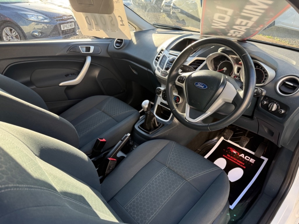 Used Ford Fiesta 2012 for sale - 76531264: Photo 9
