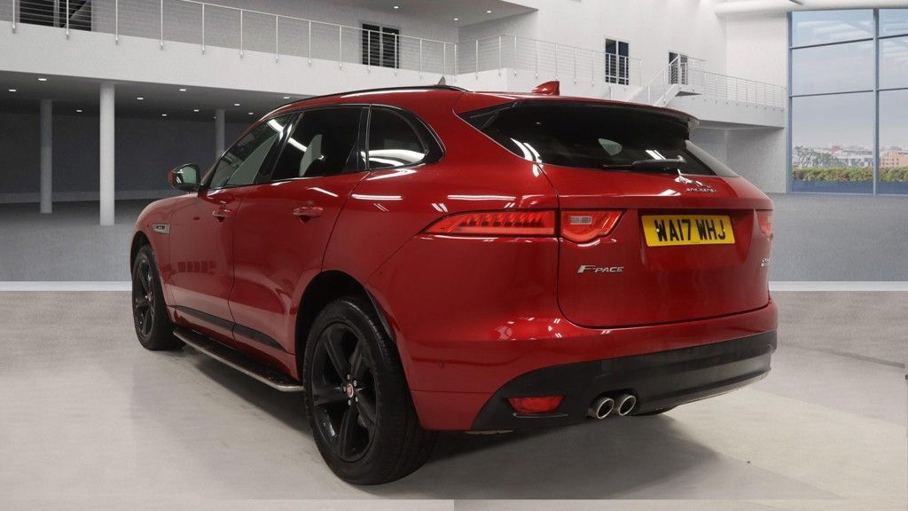 Used Jaguar F-Pace 2017 for sale - 76558349: Photo 3
