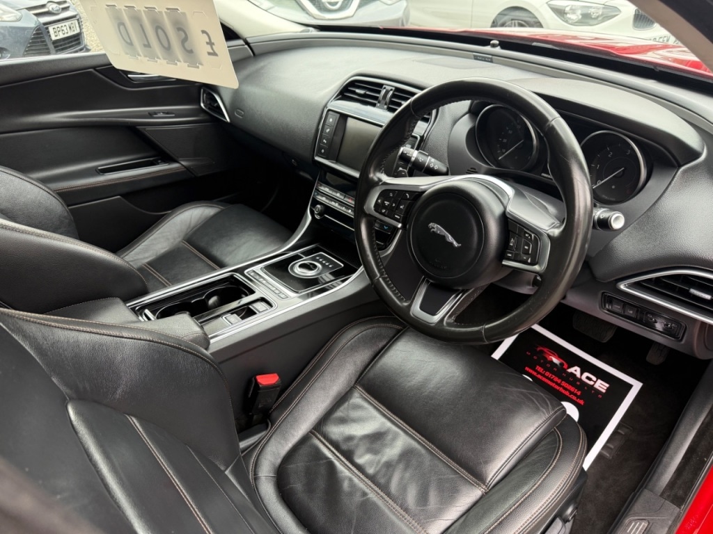Used Jaguar XE 2017 for sale - 76197158: Photo 9