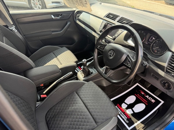 Used Skoda Fabia 2015 for sale - 74925489: Photo 7