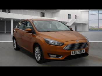 2017 - 1.0 EcoBoost 125 Titanium 5dr, FSH,