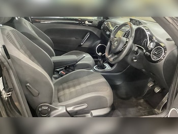 Used Volkswagen Beetle 2014 for sale - 78250786: Photo