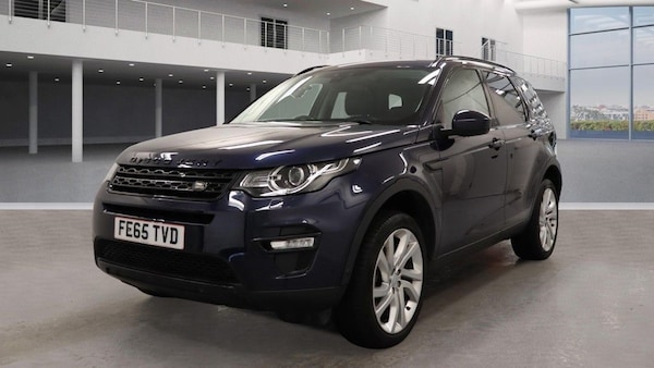 Used Land Rover Discovery Sport 2015 for sale - 76266361: Photo 1