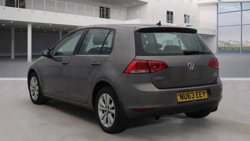 Used Volkswagen Golf 2013 for sale - 78002157: Photo 2