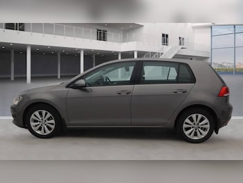 Used Volkswagen Golf 2013 for sale - 78002157: Photo