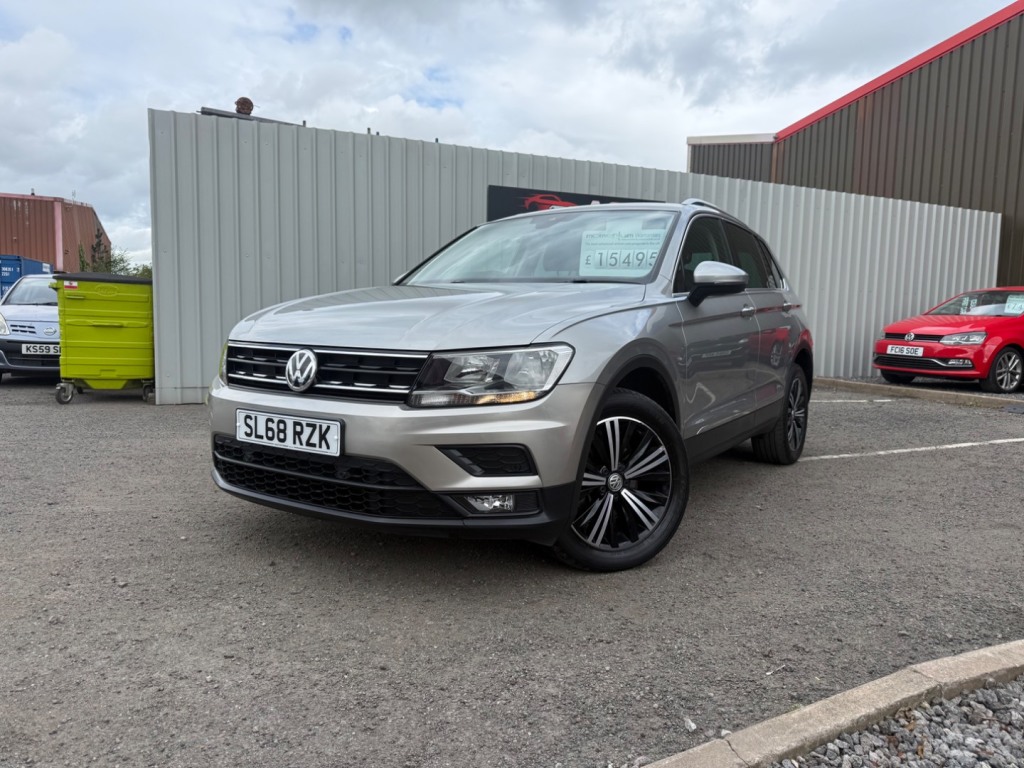 Used Volkswagen Tiguan 2018 for sale - 78212349: Photo 1