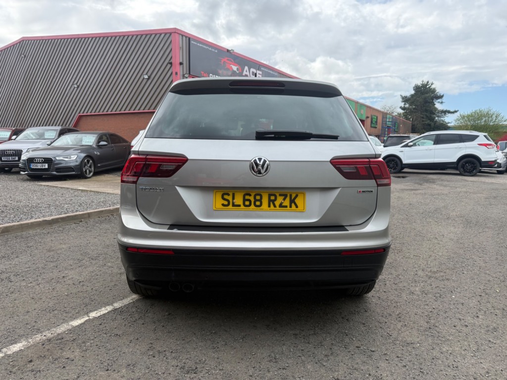 Used Volkswagen Tiguan 2018 for sale - 78212349: Photo 4
