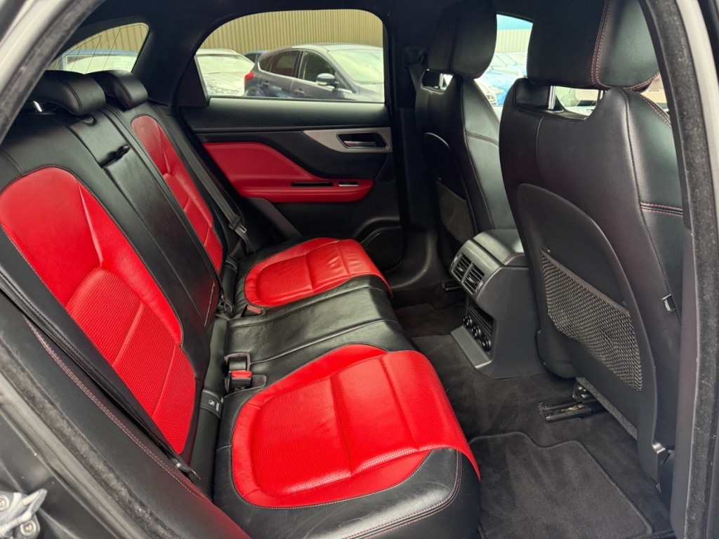 Used Jaguar F-Pace 2016 for sale - 76616957: Photo 11