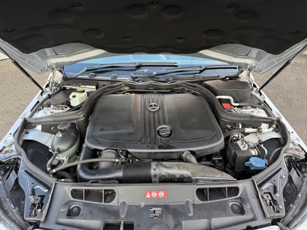 Used Mercedes-Benz C Class 2012 for sale - 76836115: Photo 12