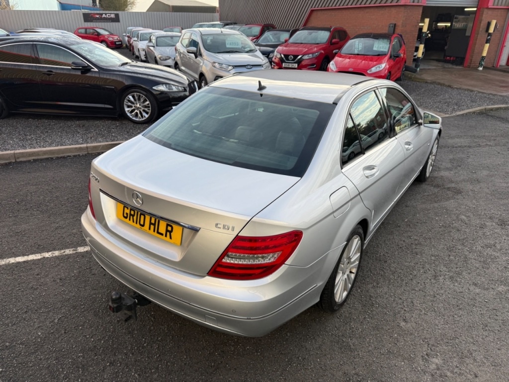 Used Mercedes-Benz C Class 2012 for sale - 76836115: Photo 5