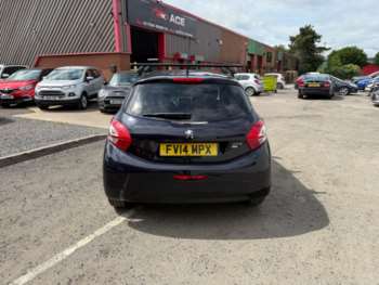 Used Peugeot 208 2014 for sale - 74805821: Photo