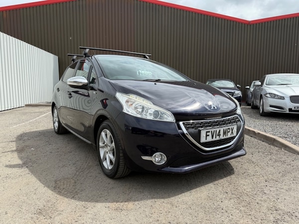 Used Peugeot 208 2014 for sale - 74805821: Photo 7