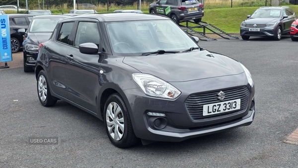 Used Suzuki Swift 2018 for sale - 76073440: Photo 1