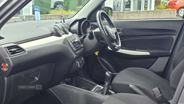 Used Suzuki Swift 2018 for sale - 76073440: Photo 12