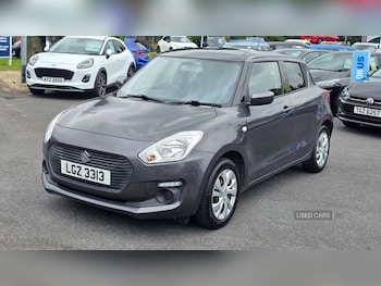 Used Suzuki Swift 2018 for sale - 76073440: Photo