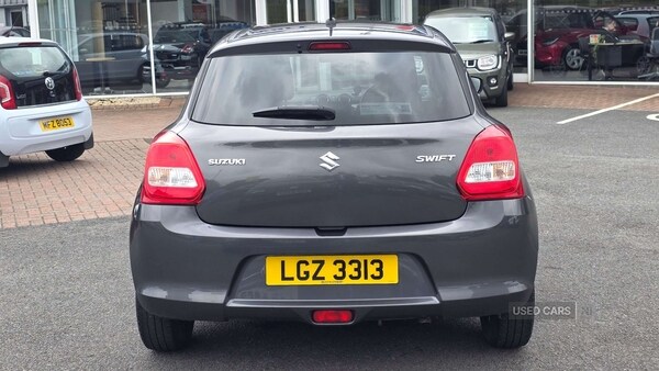 Used Suzuki Swift 2018 for sale - 76073440: Photo 6
