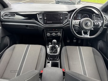 Used Volkswagen T-Roc 2021 for sale - 78797522: Photo