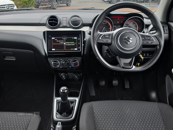 Used Suzuki Swift 2023 for sale - 78128572: Photo 2