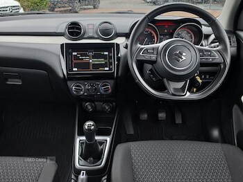 Used Suzuki Swift 2023 for sale - 78128572: Photo