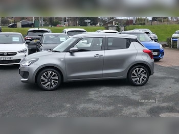 Used Suzuki Swift 2023 for sale - 77626498: Photo