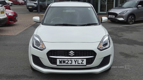 Used Suzuki Swift 2023 for sale - 77941002: Photo 2