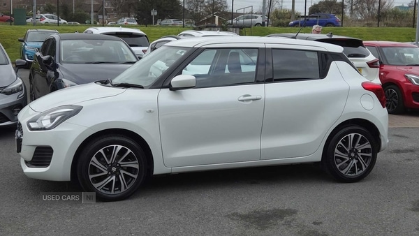 Used Suzuki Swift 2023 for sale - 77941002: Photo 4