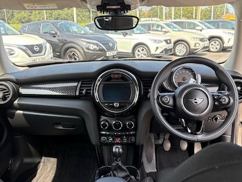 Used MINI Hatch 2019 for sale - 79256613: Photo