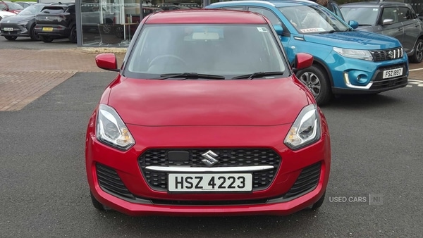 Used Suzuki Swift 2023 for sale - 77926555: Photo 2