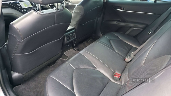 Used Toyota Camry 2021 for sale - 76350060: Photo 17