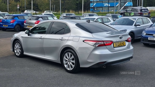 Used Toyota Camry 2021 for sale - 76350060: Photo 5
