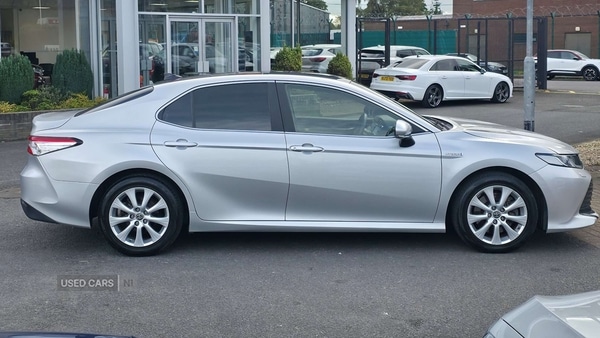 Used Toyota Camry 2021 for sale - 76350060: Photo 8