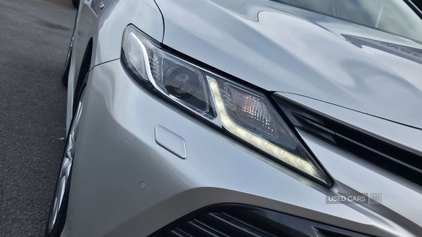 Used Toyota Camry 2021 for sale - 76350060: Photo 9