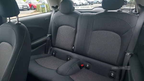 Used MINI Hatch 2017 for sale - 76399468: Photo 13