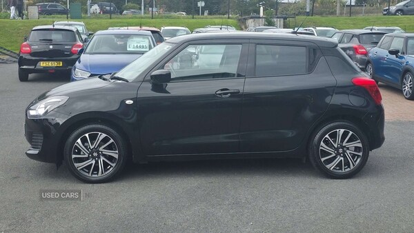 Used Suzuki Swift 2022 for sale - 76201703: Photo 4