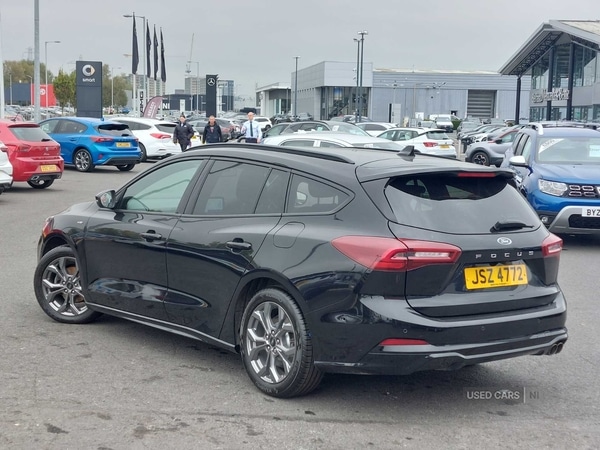 Used Ford Focus 2022 for sale - 76514261: Photo 2