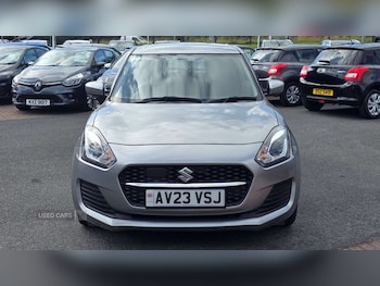 Used Suzuki Swift 2023 for sale - 76123431: Photo 2