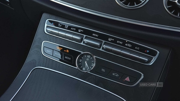 Used Mercedes-Benz E Class 2018 for sale - 77754672: Photo 28