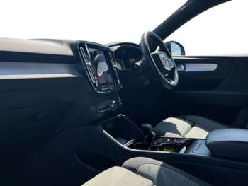 Used Volvo XC40 2023 for sale - 74723003: Photo