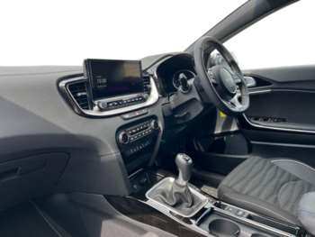 Used Kia Ceed 2025 for sale - 75446096: Photo